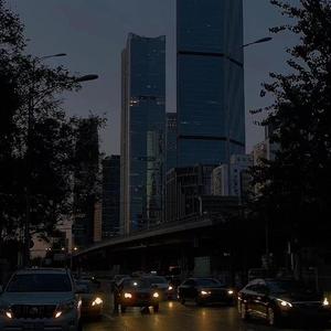 四个小萝莉被爆菊楠楠
